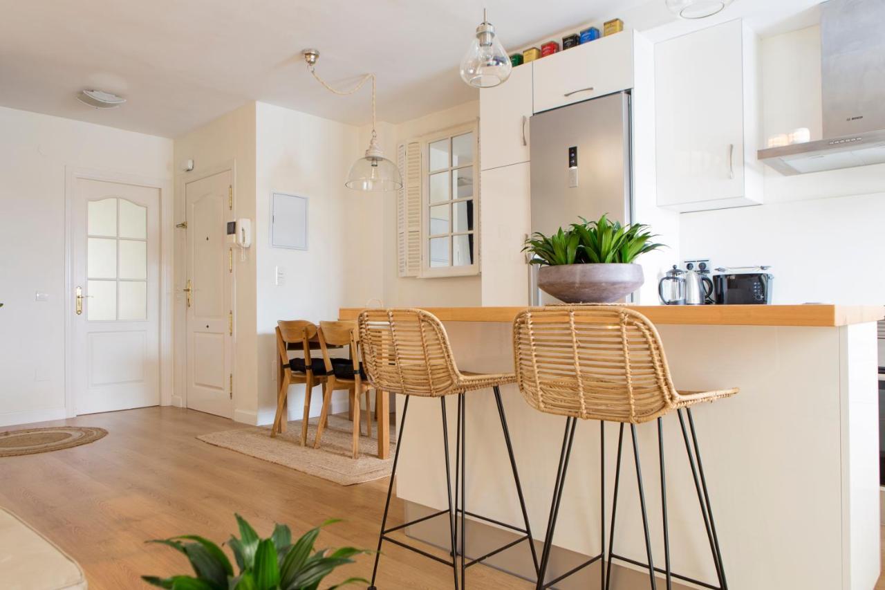 Sol Y Malaga - Designer Duplex Con Terraza Y Parking Apartment Bagian luar foto