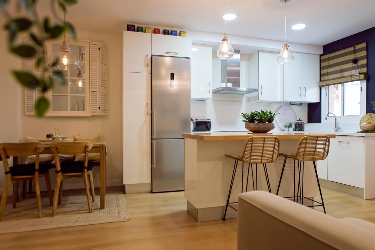 Sol Y Malaga - Designer Duplex Con Terraza Y Parking Apartment Bagian luar foto
